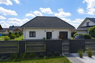 Po stavbě domu přišlo vystřízlivění. Měsíčně platí 35 tisíc korun